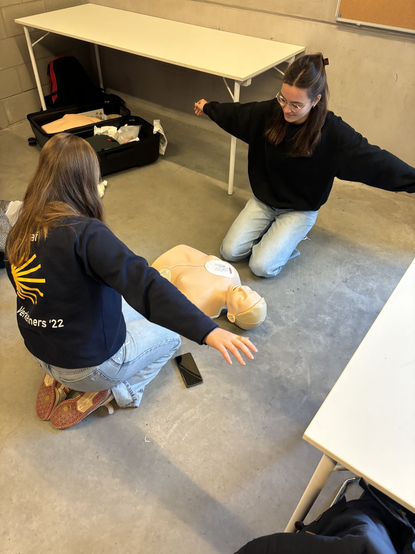 Afstand houden - gebruik AED